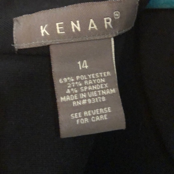 Black and White Short Sleeve Dress - Picture 6 of 8